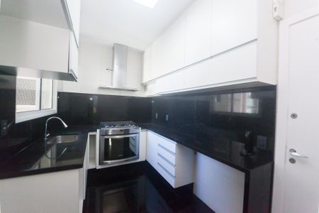 Apartamento para alugar com 113m², 3 quartos e 2 vagasCozinha