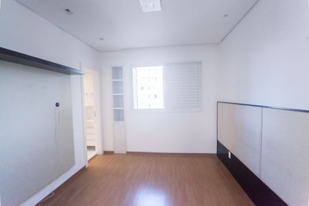 Apartamento para alugar com 113m², 3 quartos e 2 vagassuite 