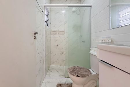 Banheiro de apartamento para alugar com 1 quarto, 29m² em Aclimação, São Paulo