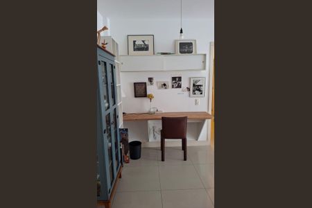 Apartamento para alugar com 98m², 2 quartos e 1 vaga Apartamento para alugar com 98m², 2 quartos e 1 vagaSala