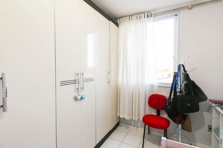 Quarto 2 de apartamento para alugar com 2 quartos, 48m² em Mato Grande, Canoas