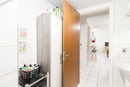 Apartamento para alugar com 48m², 2 quartos e 1 vaga Apartamento para alugar com 48m², 2 quartos e 1 vagaBanheiro