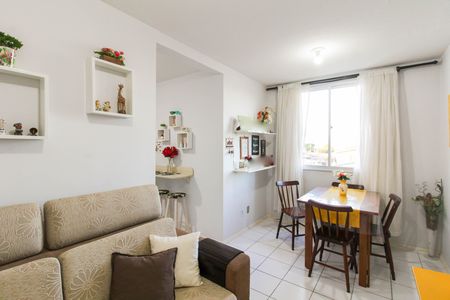 Sala de apartamento para alugar com 2 quartos, 48m² em Mato Grande, Canoas