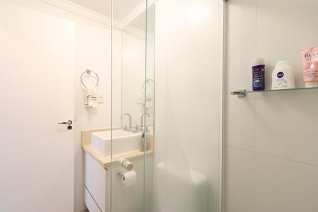 Apartamento para alugar com 62m², 2 quartos e 2 vagasBanheiro Social