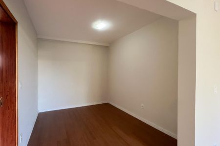 Casa para alugar com 260m², 3 quartos e 5 vagas
