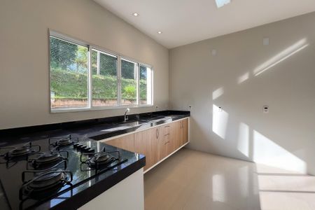 Casa para alugar com 3 quartos, 260m² em Vale Verde, Valinhos