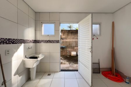 Casa para alugar com 260m², 3 quartos e 5 vagas