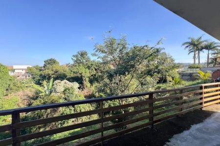 Casa para alugar com 260m², 3 quartos e 5 vagas