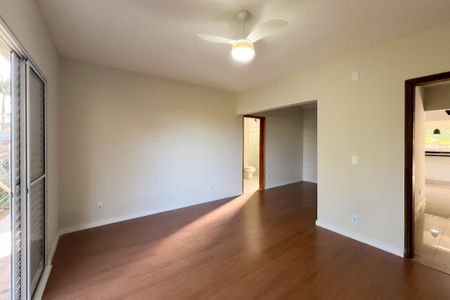 Casa para alugar com 260m², 3 quartos e 5 vagas