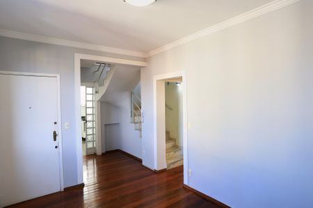 Sala de apartamento à venda com 3 quartos, 122m² em Sagrada Família, Belo Horizonte