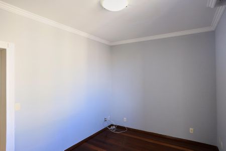 Sala de apartamento à venda com 3 quartos, 122m² em Sagrada Família, Belo Horizonte
