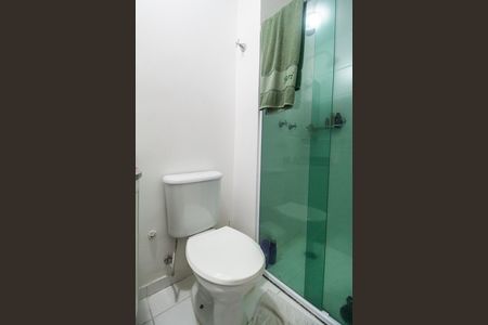 Apartamento à venda com 59m², 2 quartos e 1 vaga Apartamento à venda com 59m², 2 quartos e 1 vagaBanheiro da Suíte