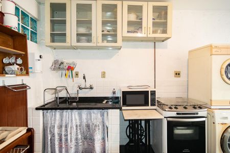 Apartamento para alugar com 74m², 2 quartos e 1 vaga Apartamento para alugar com 74m², 2 quartos e 1 vagaCozinha / Área de Serviço