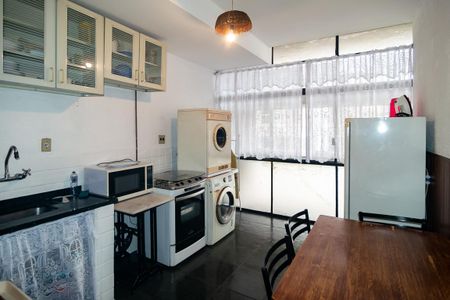 Apartamento para alugar com 74m², 2 quartos e 1 vaga Apartamento para alugar com 74m², 2 quartos e 1 vagaCozinha / Área de Serviço