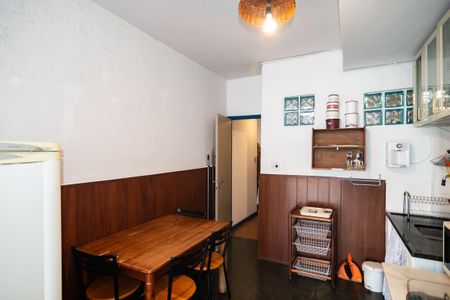 Apartamento para alugar com 74m², 2 quartos e 1 vaga Apartamento para alugar com 74m², 2 quartos e 1 vagaCozinha / Área de Serviço