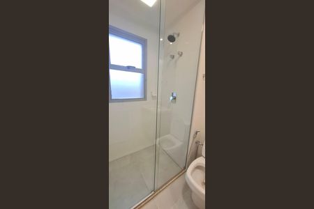 Apartamento para alugar com 136m², 3 quartos e 2 vagas Apartamento para alugar com 136m², 3 quartos e 2 vagasBanheiro da Suíte 1