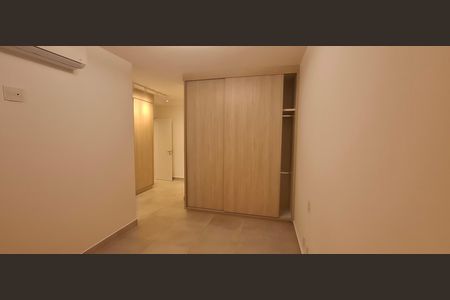 Apartamento para alugar com 136m², 3 quartos e 2 vagas Apartamento para alugar com 136m², 3 quartos e 2 vagasSuíte 2