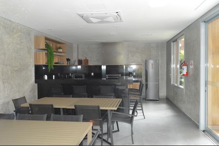Apartamento para alugar com 136m², 3 quartos e 2 vagasÁrea comum - Churrasqueira