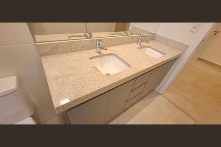 Apartamento para alugar com 136m², 3 quartos e 2 vagas Apartamento para alugar com 136m², 3 quartos e 2 vagasBanheiro da Suíte 2