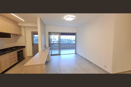 Apartamento para alugar com 136m², 3 quartos e 2 vagas Apartamento para alugar com 136m², 3 quartos e 2 vagasSala