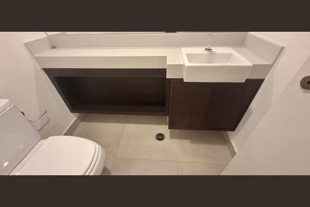 Apartamento para alugar com 136m², 3 quartos e 2 vagas Apartamento para alugar com 136m², 3 quartos e 2 vagasLavabo