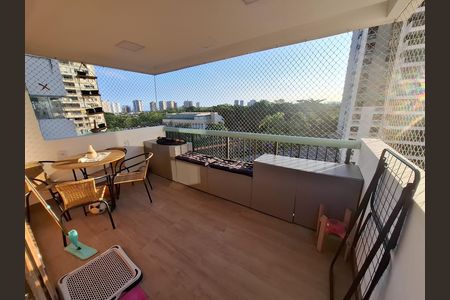 Apartamento à venda com 85m², 3 quartos e 1 vagaVaranda
