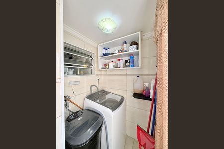 Apartamento à venda com 50m², 2 quartos e 1 vaga Apartamento à venda com 50m², 2 quartos e 1 vagaÁrea de Serviço