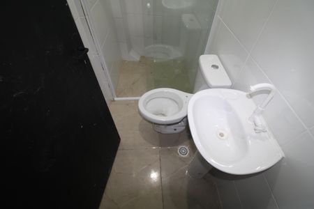 Banheiro de apartamento para alugar com 1 quarto, 32m² em Sítio do Mandaqui, São Paulo