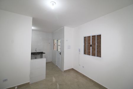 Sala / Cozinha de apartamento para alugar com 1 quarto, 32m² em Sítio do Mandaqui, São Paulo
