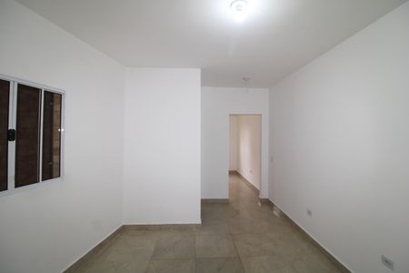 Sala / Cozinha de apartamento para alugar com 1 quarto, 32m² em Sítio do Mandaqui, São Paulo