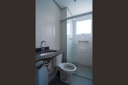 Apartamento para alugar com 45m², 2 quartos e 1 vaga Apartamento para alugar com 45m², 2 quartos e 1 vagaBanheiro