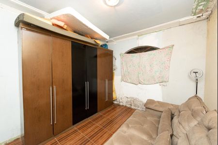 Casa à venda com 360m², 2 quartos e 5 vagas Casa à venda com 360m², 2 quartos e 5 vagasSuíte