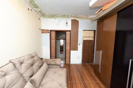 Casa à venda com 360m², 2 quartos e 5 vagas Casa à venda com 360m², 2 quartos e 5 vagasSuíte