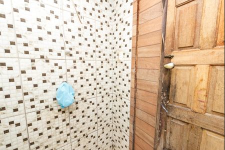 Casa à venda com 360m², 2 quartos e 5 vagas Casa à venda com 360m², 2 quartos e 5 vagasBanheiro da Suíte