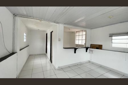 Kitnet de casa para alugar com 0 quarto, 28m² em Engenho Novo, Rio de Janeiro