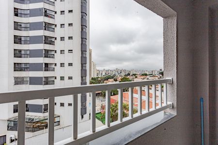 Varanda de kitnet/studio para alugar com 1 quarto, 19m² em Vila Santo Estefano, São Paulo