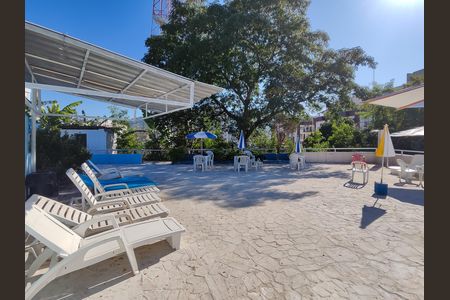 Apartamento para alugar com 66m², 2 quartos e 1 vaga Apartamento para alugar com 66m², 2 quartos e 1 vagaÁrea comum - Piscina