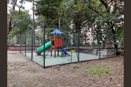 Apartamento para alugar com 66m², 2 quartos e 1 vaga Apartamento para alugar com 66m², 2 quartos e 1 vagaÁrea comum - Playground