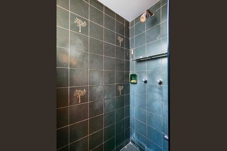 Apartamento para alugar com 66m², 2 quartos e 1 vaga Apartamento para alugar com 66m², 2 quartos e 1 vagaBanheiro social