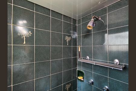 Apartamento para alugar com 66m², 2 quartos e 1 vaga Apartamento para alugar com 66m², 2 quartos e 1 vagaBanheiro social