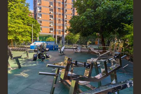 Apartamento para alugar com 66m², 2 quartos e 1 vaga Apartamento para alugar com 66m², 2 quartos e 1 vagaÁrea comum - Academia