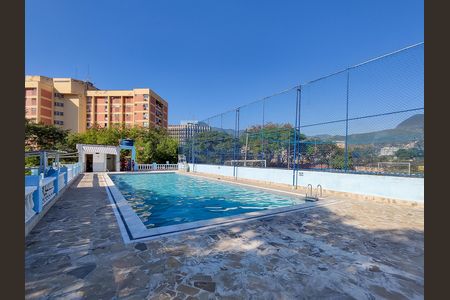 Apartamento para alugar com 66m², 2 quartos e 1 vaga Apartamento para alugar com 66m², 2 quartos e 1 vagaÁrea comum - Piscina