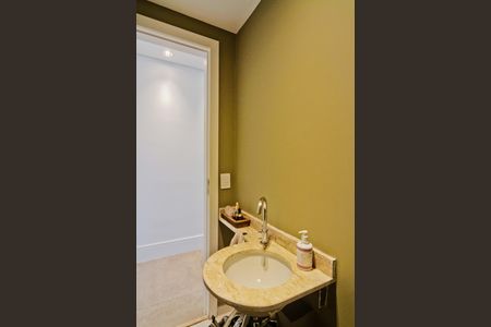 Apartamento à venda com 139m², 3 quartos e 2 vagas Apartamento à venda com 139m², 3 quartos e 2 vagasLavabo