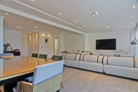Apartamento à venda com 139m², 3 quartos e 2 vagas Apartamento à venda com 139m², 3 quartos e 2 vagasSala