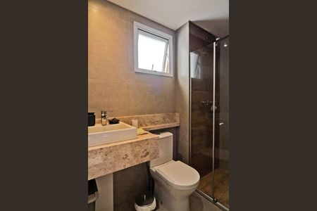 Apartamento à venda com 139m², 3 quartos e 2 vagas Apartamento à venda com 139m², 3 quartos e 2 vagasBanheiro da Suíte 3