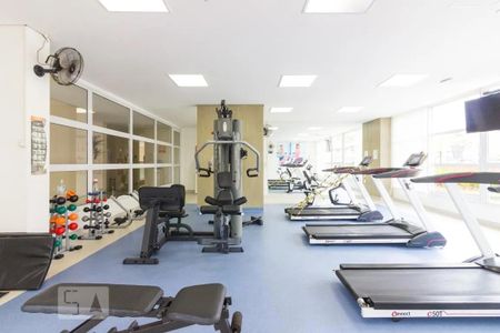 Apartamento à venda com 139m², 3 quartos e 2 vagas Apartamento à venda com 139m², 3 quartos e 2 vagasÁrea comum - Academia