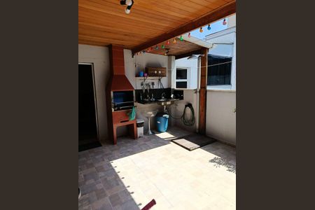 Apartamento para alugar com 95m², 2 quartos e 2 vagas Apartamento para alugar com 95m², 2 quartos e 2 vagasÁrea externa