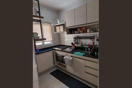 Apartamento para alugar com 95m², 2 quartos e 2 vagas Apartamento para alugar com 95m², 2 quartos e 2 vagasCozinha