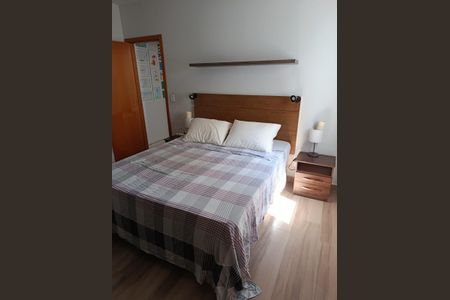 Quarto de apartamento para alugar com 2 quartos, 95m² em Nova Gerti, São Caetano do Sul