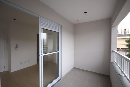 Varanda da Sala e área de serviço  de apartamento para alugar com 2 quartos, 30m² em Campo Grande, São Paulo
